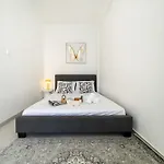 2 Bedroom Flat Appartement