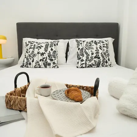 Апартаменти 2 Bedroom Flat Нікосія