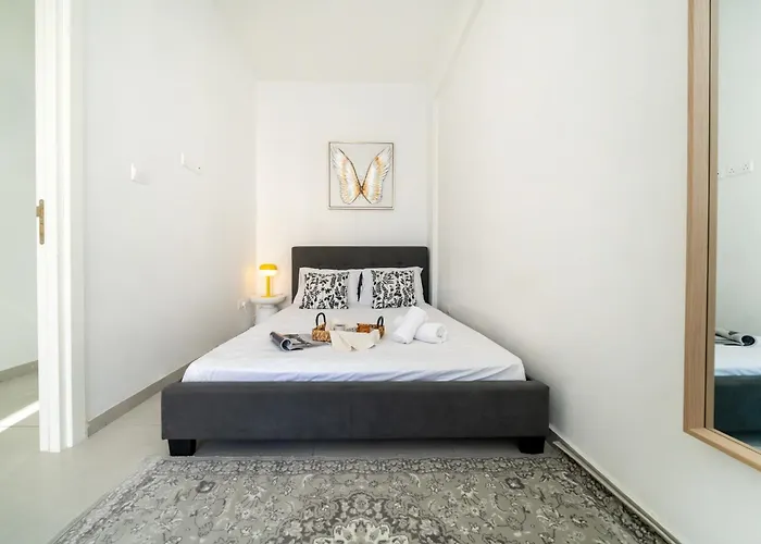 2 Bedroom Flat Appartamento